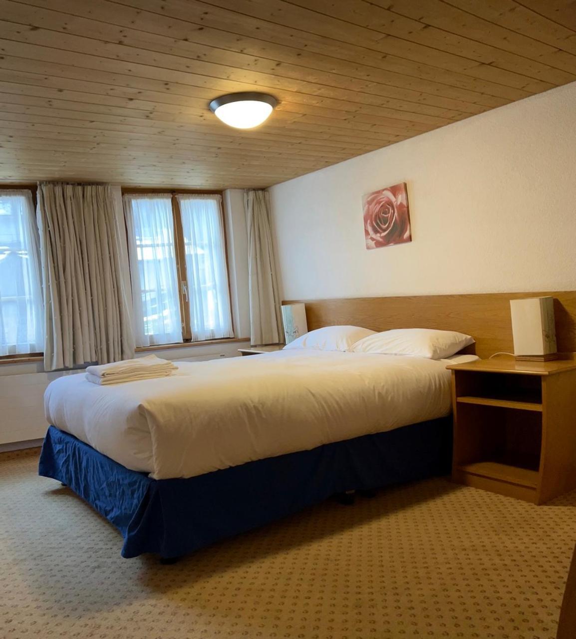 샬레 로사 B&B 라우터브루넨 외부 사진